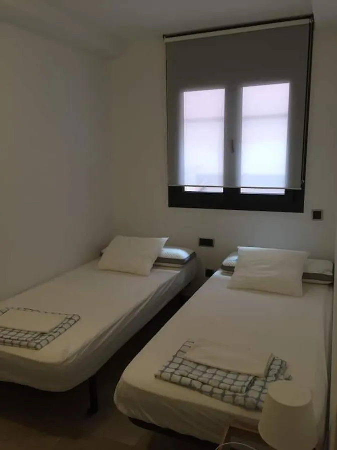 Apartment 100M Far From Beach 0*, Tamariu Španělsko